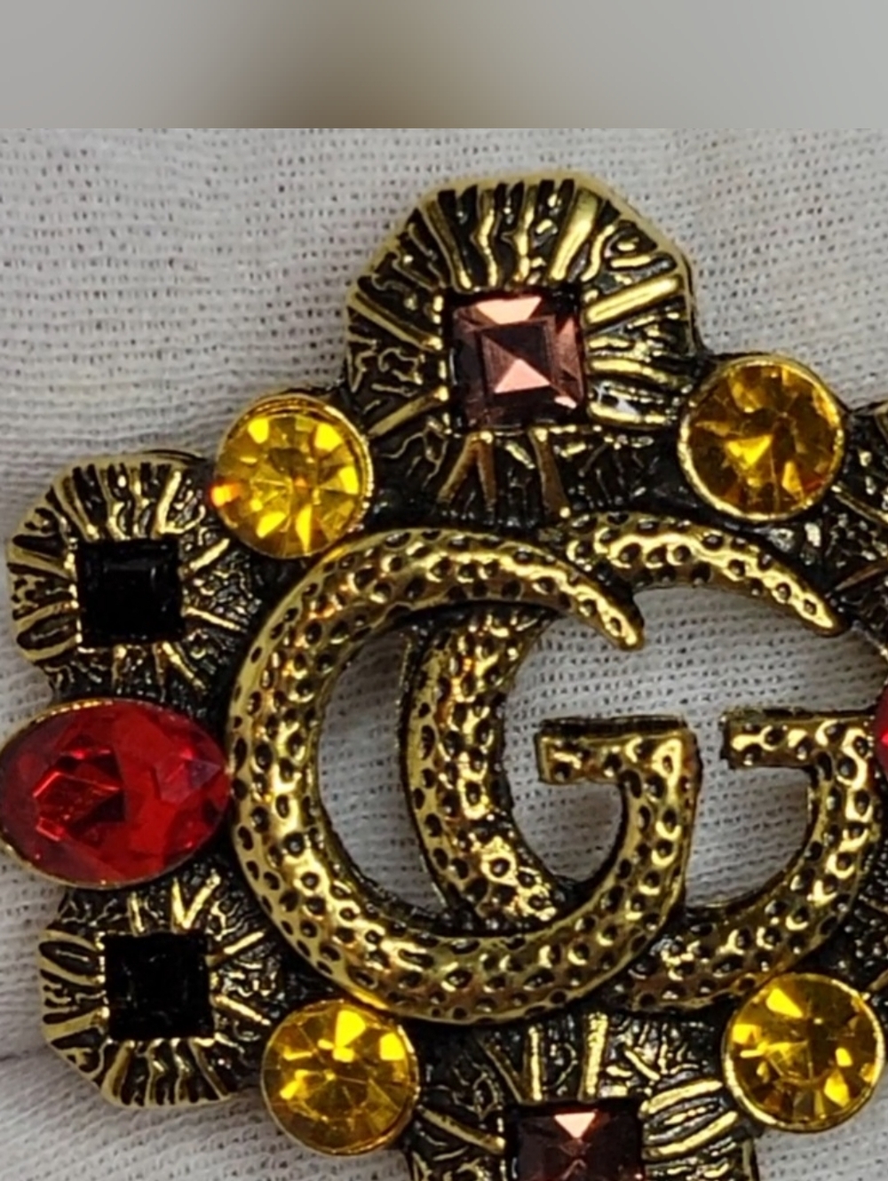 Gold Crystal GG Brooch - Picture 2 of 3